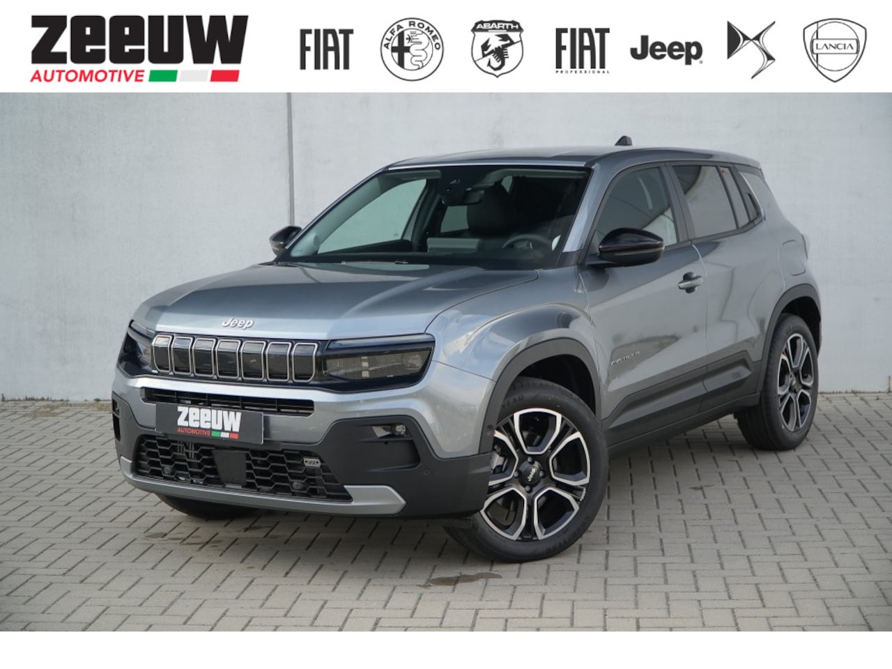 Jeep Avenger - 1.2 e-Hybrid Summit | Navi | Camera | Carplay | Winter | 18" - AutoWereld.nl