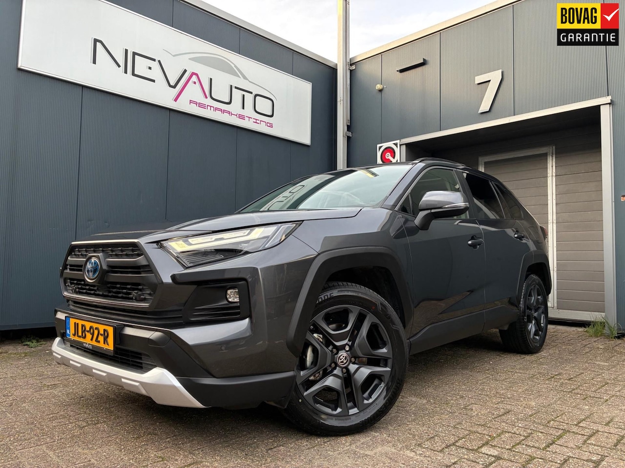 Toyota RAV4 - 2.5 Hybrid AWD 222PK ADVENTURE PANORAMADAK JBL - AutoWereld.nl