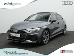 Audi A3 Sportback - 35 TFSI 150 pk S-tronic S-Line | Panoramadak | Trekhaak | Head-up display | Matrix LED | S