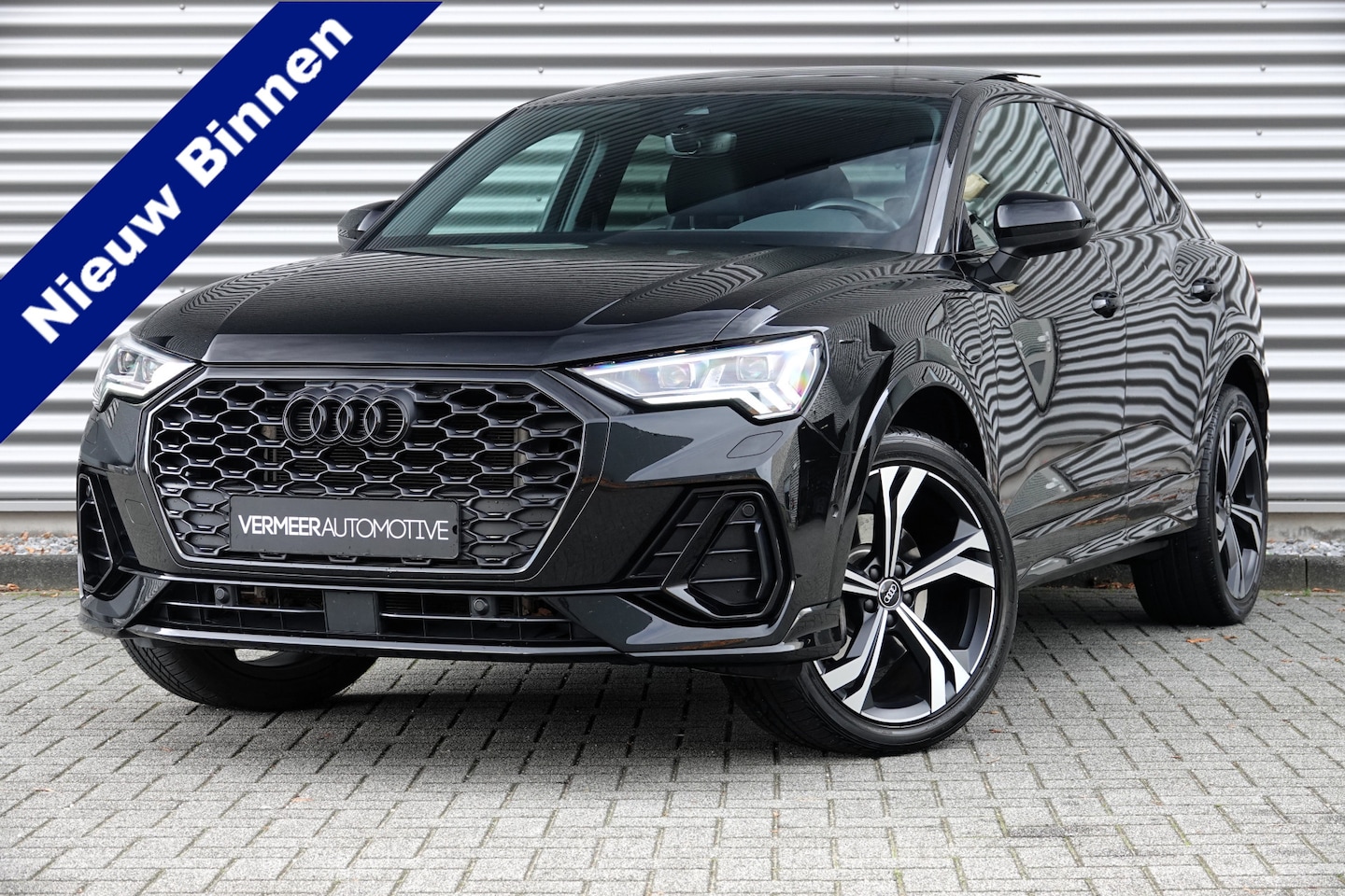 Audi Q3 Sportback - 45 TFSI e S edition | Panoramadak | Leder | Adapitve Cruise | Nieuwstaat ! | - AutoWereld.nl