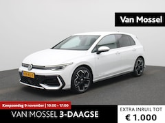 Volkswagen Golf - 1.5 eTSI R-Line Edition | Automaat | Stuur en Stoelverwarming | Parkeercamera | App Connec