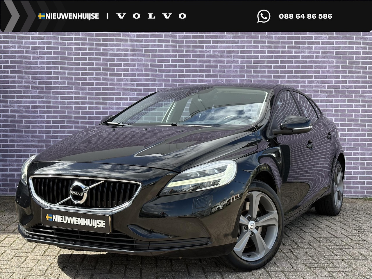 Volvo V40 - 1.5 T3 Nordic+ | LED | Parkeer sensoren achter | Climate control | Cruise control | Regens - AutoWereld.nl