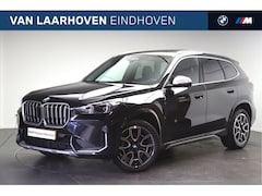 BMW X1 - sDrive18i High Executive xLine Automaat / Panoramadak / Sportstoelen / Adaptieve LED / Stu