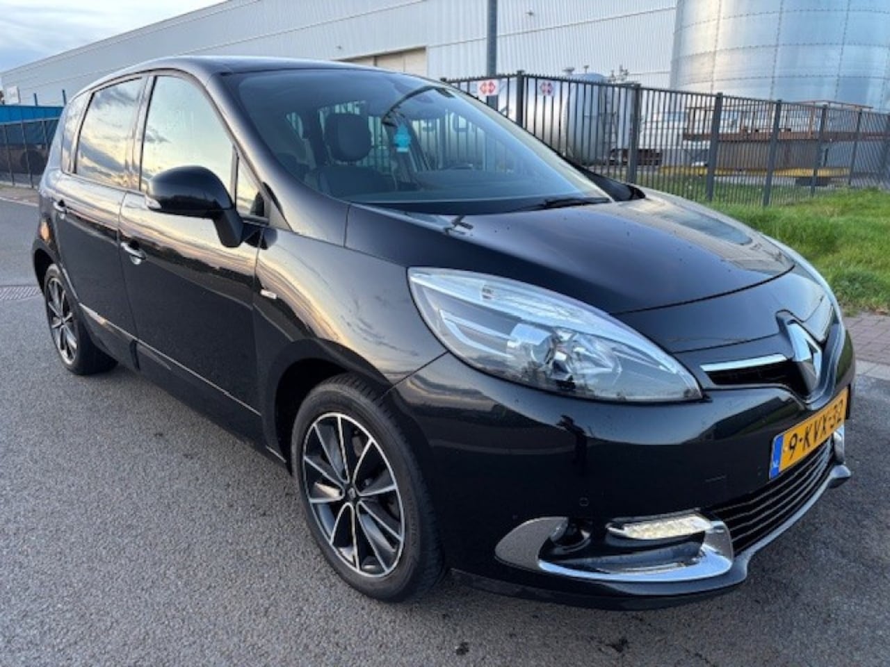 Renault Scénic - 1.2 TCe Bose 1.2 TCE BOSE - AutoWereld.nl