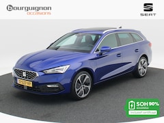 SEAT Leon Sportstourer - 1.4 TSi eHybrid 205 Pk PHEV FR | Panoramadak | Adaptive Cruise | Stoel Verwarming | Carpla