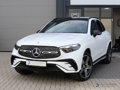 Mercedes-Benz GLC-klasse - 300e 4M | AMG | Actieve Distronic | Ambiente | MBUX High End | Elektr. Panoramadak | Night