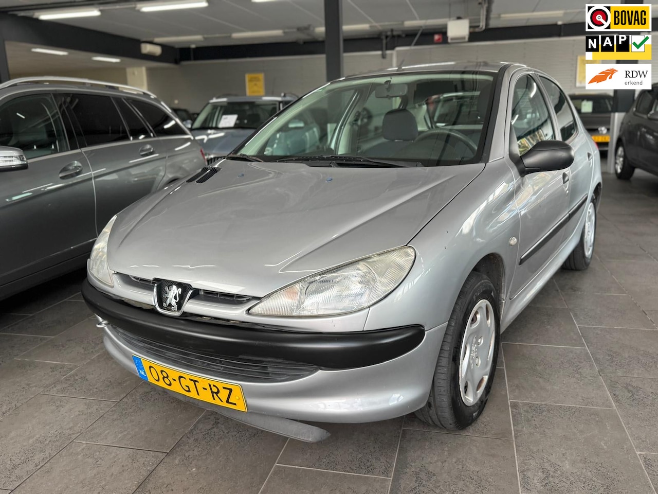 Peugeot 206 - 1.4 XR 5-deurs elektrische pakket 125dzmm nap - AutoWereld.nl