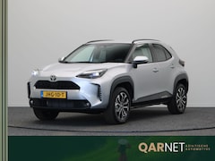 Toyota Yaris Cross - 1.5 Hybrid 130 Dynamic | Achteruitrijcamera | Stuur, Voorruit en stoelverwarming | Apple C