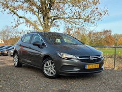 Opel Astra - 1.0 Business+ | Navi + Bluetooth + Clima + Cruise + Airco nu € 5.975,
