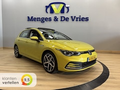 Volkswagen Golf - 1.5 eTSI Style Airco ECC | IQ LED Light | Panorama | Sfeer | Massage | Apple Carplay | Mem