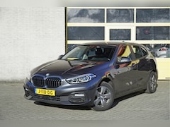 BMW 1-serie - 118i Automaat 5drs Executive BJ2020 Lmv 16" | Led | Pdc | Navi | Virtual cockpit | Climate