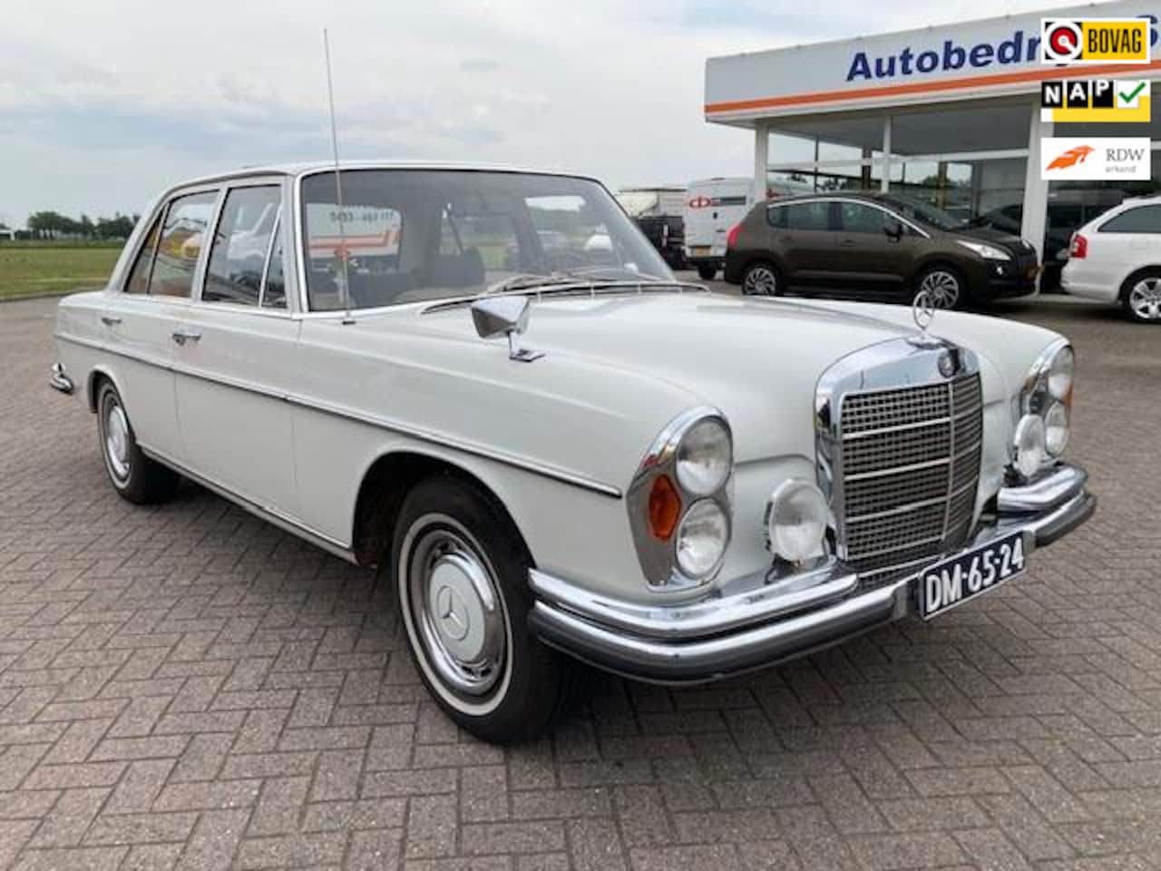 Mercedes-Benz 280 - S/8 Sedan wegenbelasing vrij - AutoWereld.nl