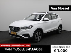 MG ZS - EV Luxury 45 kWh | Panoramadak | Lederen Bekleding | Navigatie | Camera |