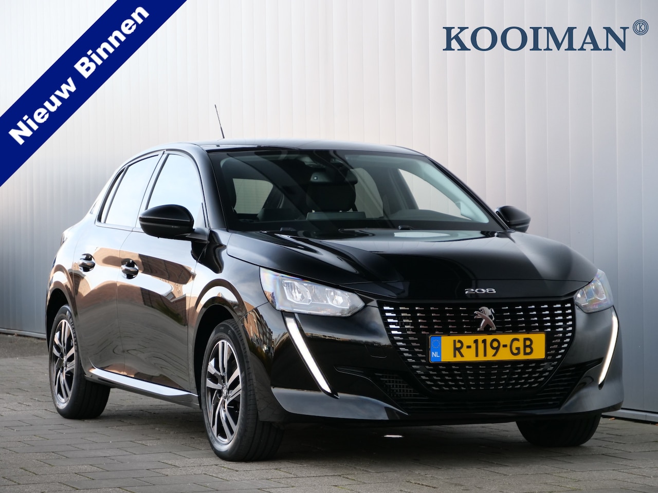 Peugeot 208 - 1.2 PureTech Allure 100 Pk Automaat Navi / DAB / Apple Carplay / Camera - AutoWereld.nl