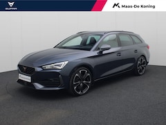 CUPRA Leon Sportstourer - 1.4e-Hybrid 180kW/245PK VZ DSG · Trekhaak · Camera + Parkeersensoren · Navigatie · Garanti