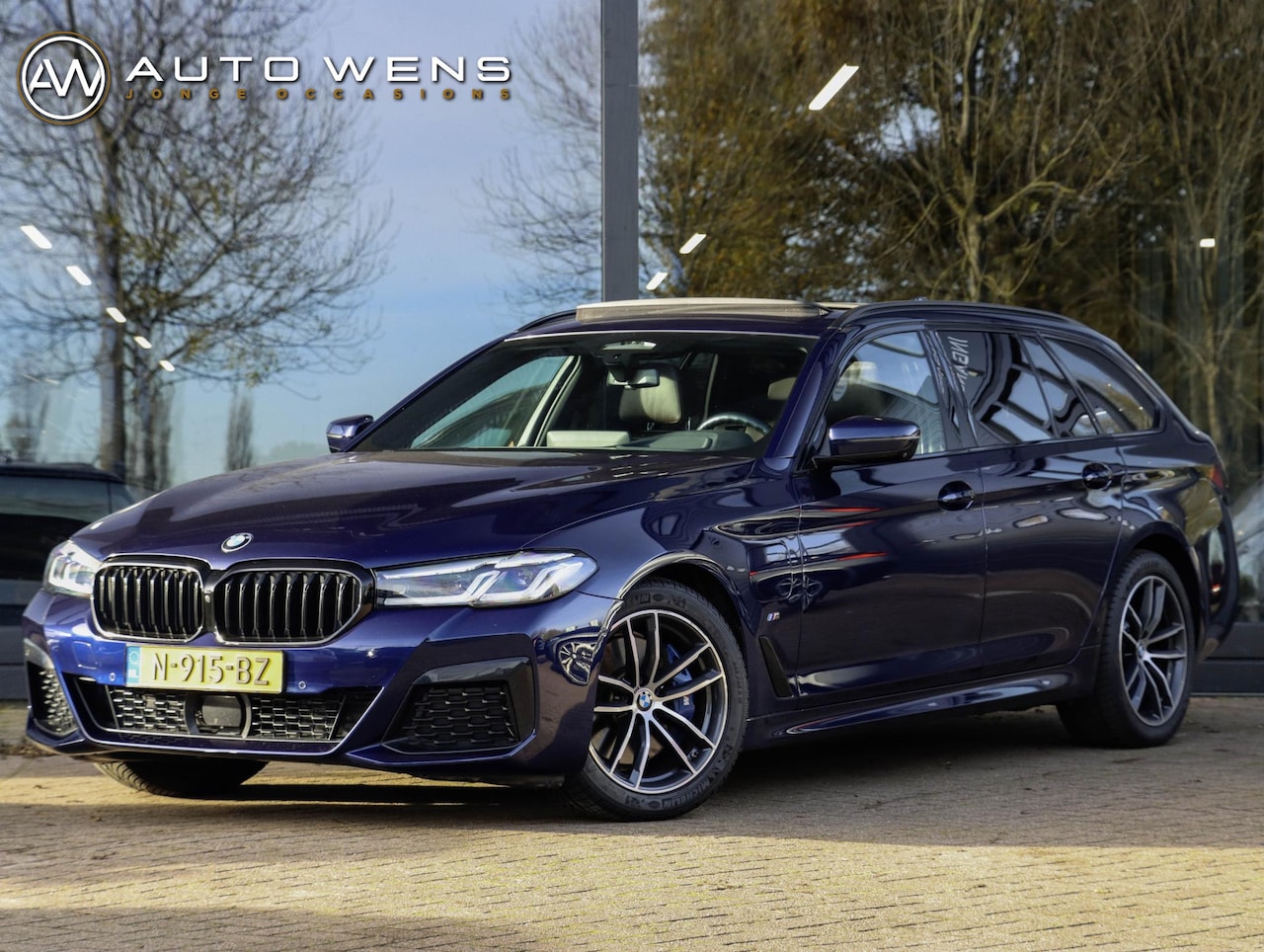 BMW 5-serie Touring - 530e High Executive M Sport Individual Panodak Harman Kardon ACC Trekhaak - AutoWereld.nl