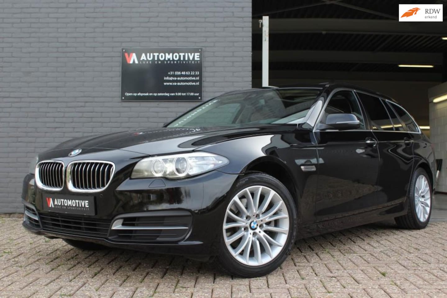 BMW 5-serie Touring - 520iA PANO HUD EDC HIFI ALARM DIGITAAL INSTRUMENTARIUM - AutoWereld.nl