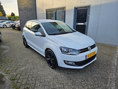 Volkswagen Polo - 1.4-16V Highline Team|Airco|Stoelverwarming