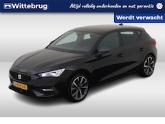 SEAT Leon - 1.5 eTSI 150pk FR Launch Edition DSG Automaat / Panoramadak / Navi / LM 18 inch / Camera /