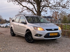 Ford Focus Wagon - 1.8 Titanium Flexi Fuel | Clima + Cruise nu € 4.975,
