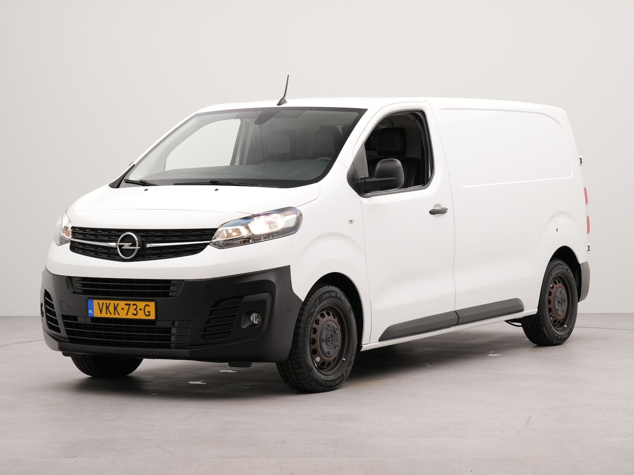 Opel Vivaro - 2.0 CDTI L2H1 Edition | Apple Carplay | Navigatie | Parkeersensoren Voor én Achter | Schui - AutoWereld.nl