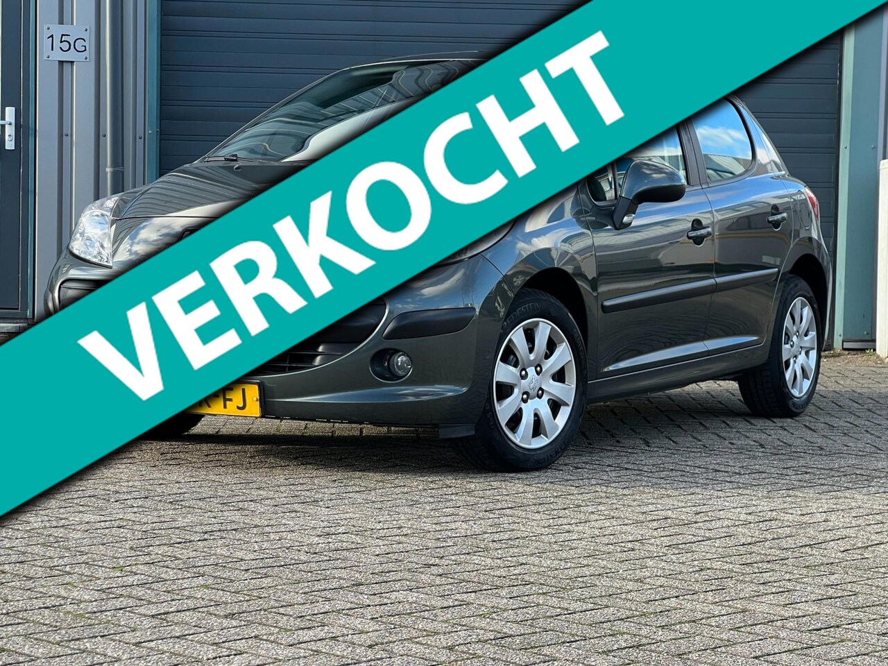 Peugeot 207 - 1.4-16V Color-line 5drs - Gris Manitoba - Super netjes - AutoWereld.nl