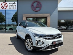 Volkswagen T-Roc - 1.5 TSI 150pk DSG Style | Camera | Navi | Adapt. Cruise | IQ light | Rijklaar incl. garant