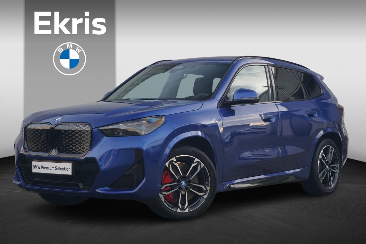BMW iX1 - eDrive20 M Sportpakket Pro 19'' / Panoramadak / Harman Kardon | Ekris Selection - AutoWereld.nl
