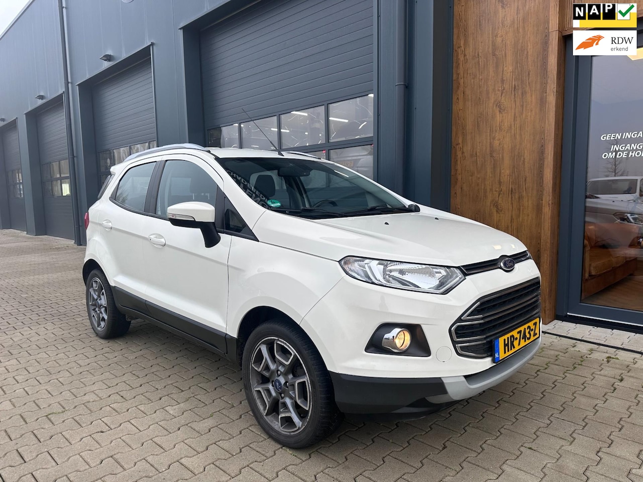 Ford EcoSport - 1.0 EcoBoost Titanium l trekhaak l pdc l half leer - AutoWereld.nl