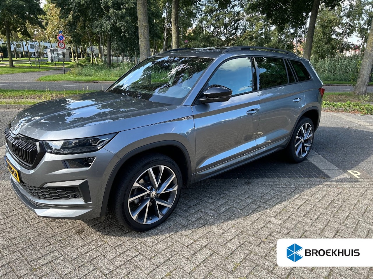 Skoda Kodiaq - 1.5 TSI 150PK DSG-7 Sportline Tour Edition | PANORAMA DAK | NAVIGATIE | ADAPT. CRUISE | 20 - AutoWereld.nl
