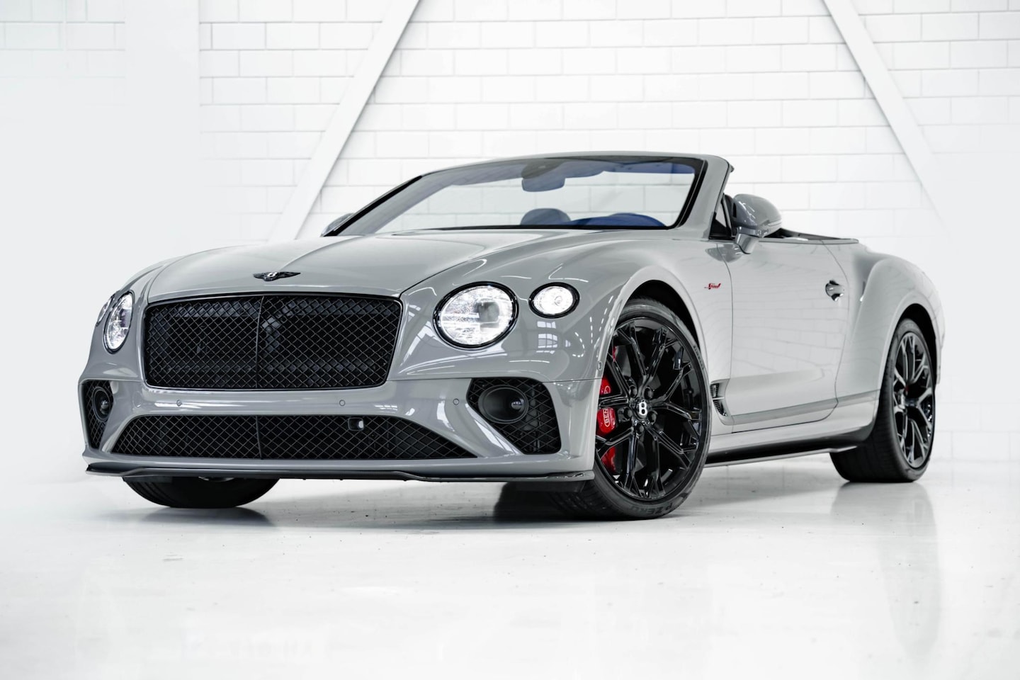 Bentley Continental GTC - W12 Speed Akrapovic | Mulliner | Touring Specification | Naim Sound system | - AutoWereld.nl