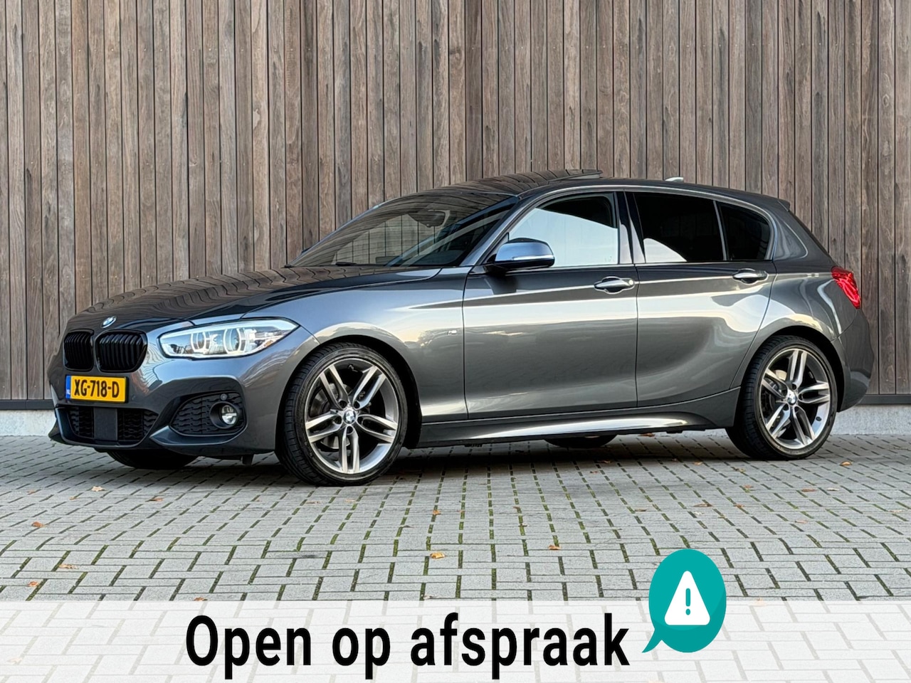BMW 1-serie - 118i High Executive / Dakje / Adaptief Cruise / - AutoWereld.nl