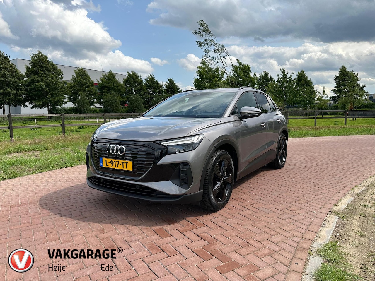 Audi Q4 e-tron - 40 Launch edition 77 kWh | Waterpomp | Black Optic | NL-Auto | - AutoWereld.nl