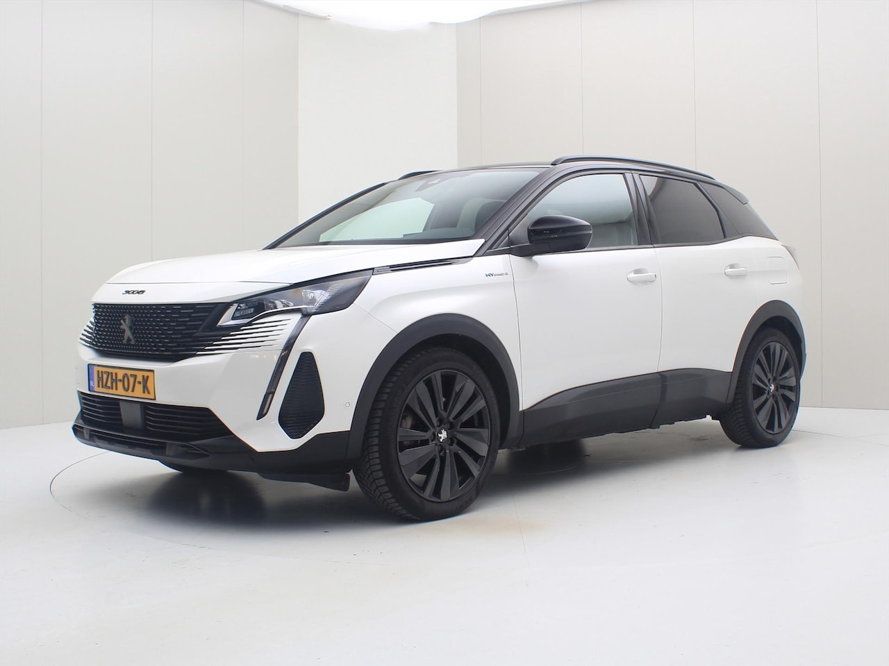 Peugeot 3008 - 1.6 Plug-in Hybrid4 300pk e-EAT8 GT Pack Business [ TREKHAAK+CAMERA+LED+BLACK PAKKET+CARPL - AutoWereld.nl