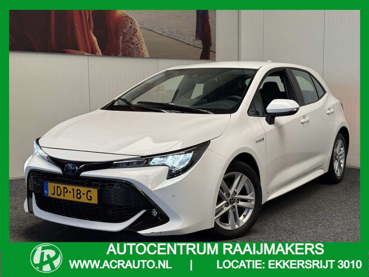 Toyota Corolla - 1.8 HYBRID NAVIGATIE CRUISE CONTROL CLIMATE CONTROL STOEL EN STUURVERWARMING BLUETOOTH TEL - AutoWereld.nl