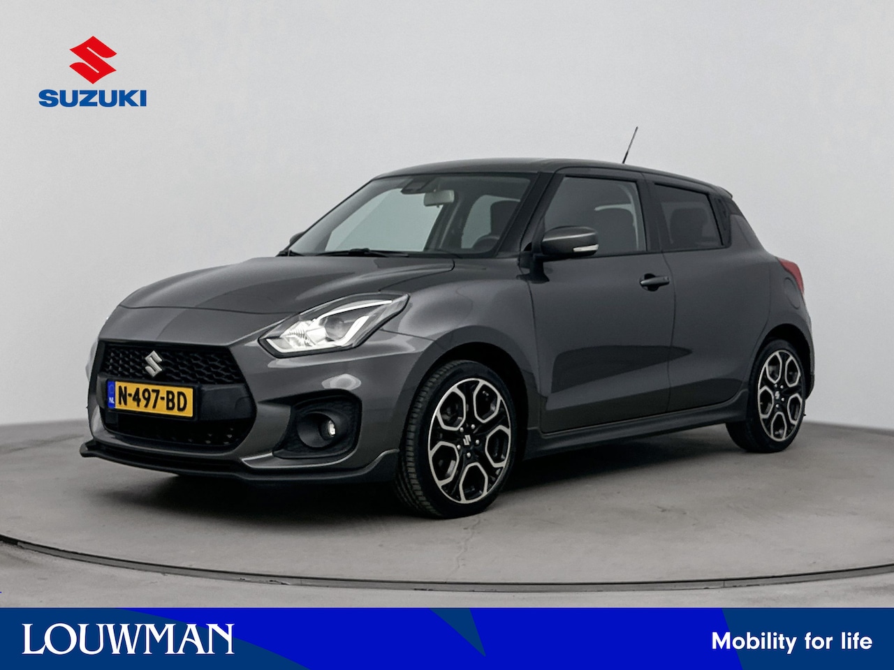 Suzuki Swift - 1.4 Sport Smart Hybrid | Parkeersensoren | Stoelverwarming | Parkeercamera | Cruise Contro - AutoWereld.nl