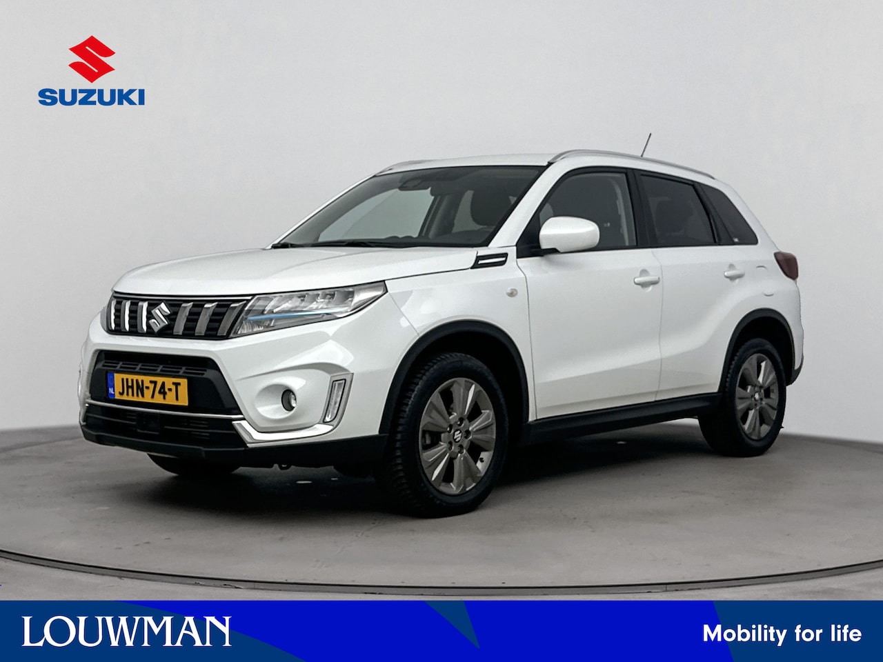 Suzuki Vitara - 1.4 Boosterjet Comfort Smart Hybrid | Parkeercamera | Cruise Control | Allseason banden | - AutoWereld.nl