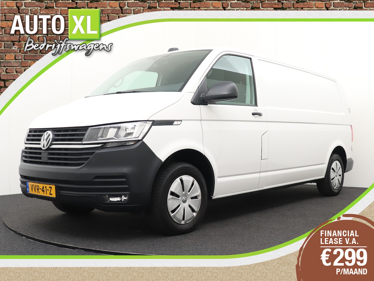 Volkswagen Transporter - 2.0 150 PK TDI Aut. L2 Executive+ Camera Carplay Trekhaak - AutoWereld.nl