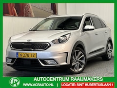 Kia Niro - 1.6 GDi HYBRID EXECUTIVE LINE AUTOMAAT TREKHAAK NAVIGATIE A RIJ CAMERA STUUR EN STOELVERWA