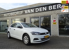 Volkswagen Polo - 1.0 MPI Trendline, Navi, Cruise