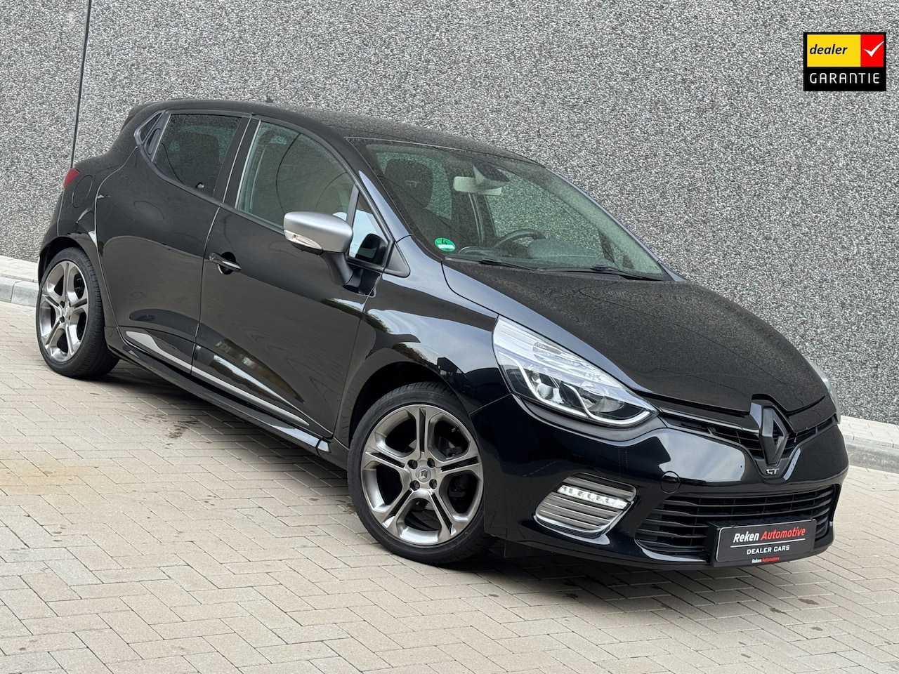 Renault Clio - 1.2 GT Sport Aut Led 120 PK Navi Keyless - AutoWereld.nl