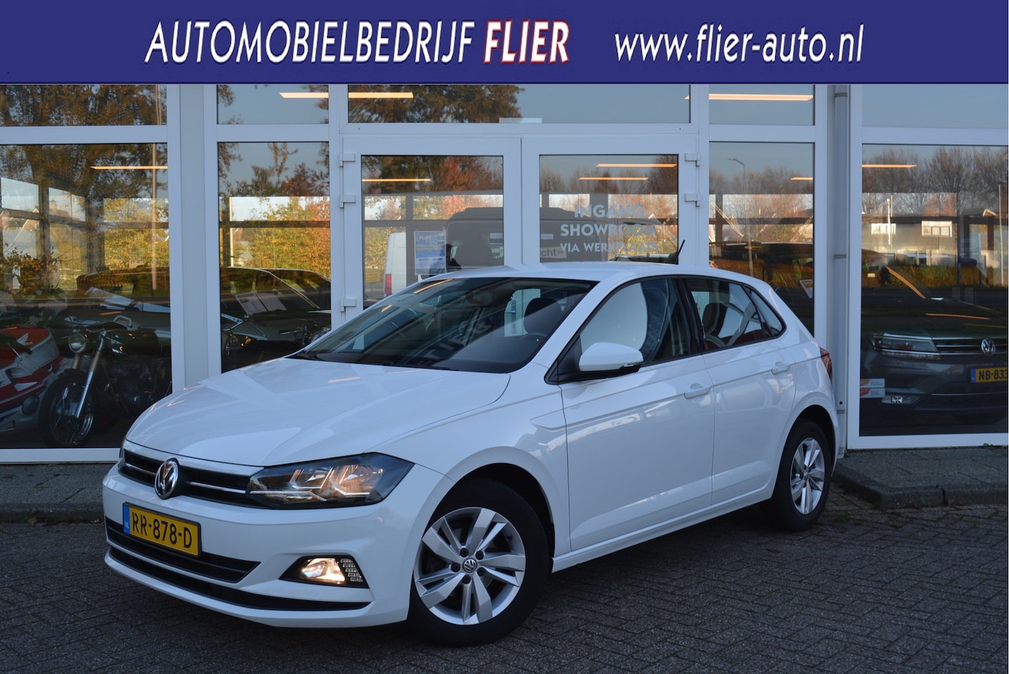 Volkswagen Polo - 1.0 TSI Comfortline Executive Plus | Trekhaak | Adaptive | CarPlay | Orig. NL | NAP | - AutoWereld.nl