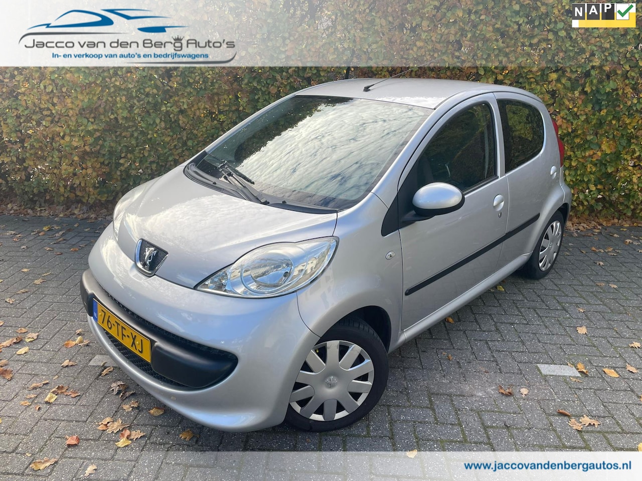 Peugeot 107 - 1.0i 12V XS Automaat I Airco - AutoWereld.nl