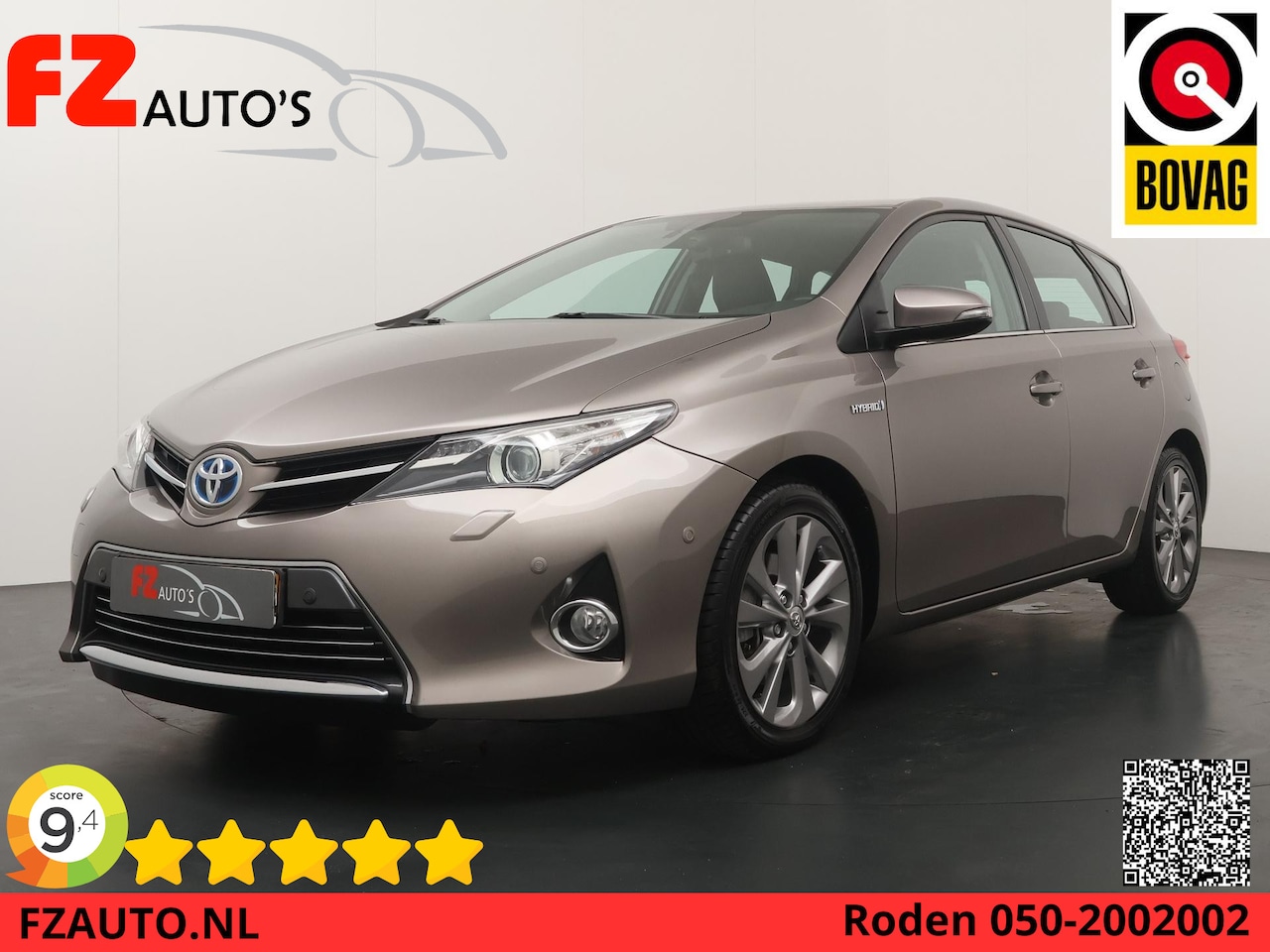 Toyota Auris - 1.8 Hybrid Executive - Navigatie - Climate Control - Parkeersensoren V+A - AutoWereld.nl