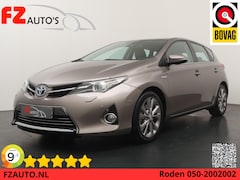 Toyota Auris - 1.8 Hybrid Executive - Navigatie - Climate Control - Parkeersensoren V+A