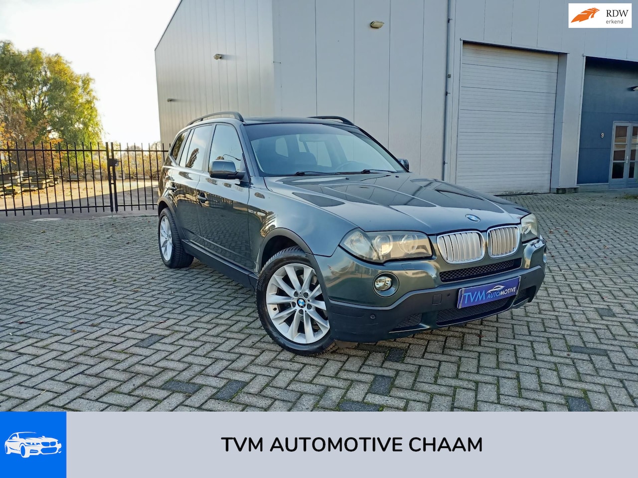 BMW X3 - 3.0si Executive PANO FULL OPTION YOUNGTIMER - AutoWereld.nl
