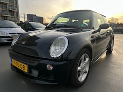 MINI Cooper - 1.6 Chili AUTOMAAT Leer Stoelverwarming Nette Auto Grote Beurt Gehad