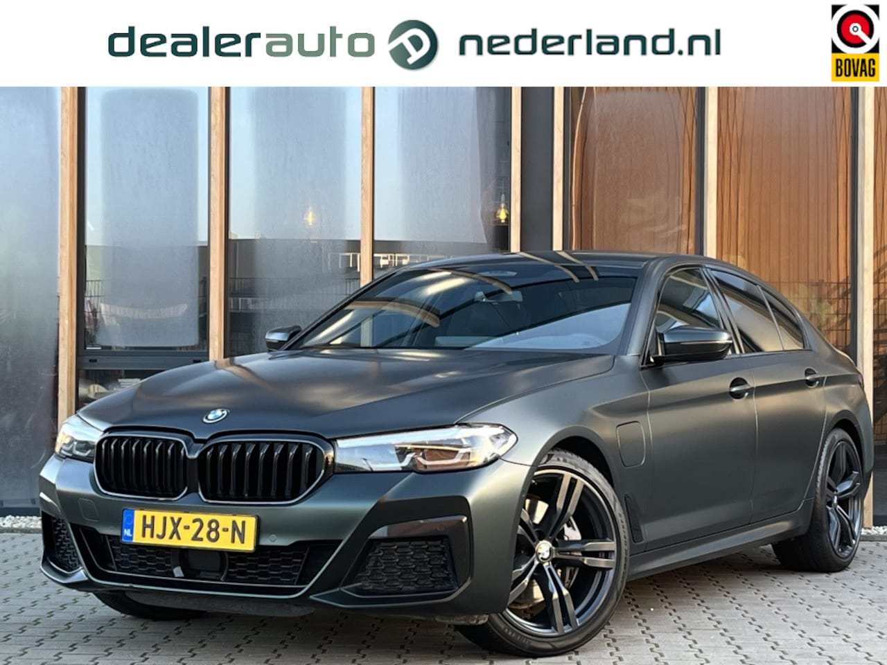 BMW 5-serie - 545e | M-sport | | Camera | Elect-Trekhaak | Led | - AutoWereld.nl