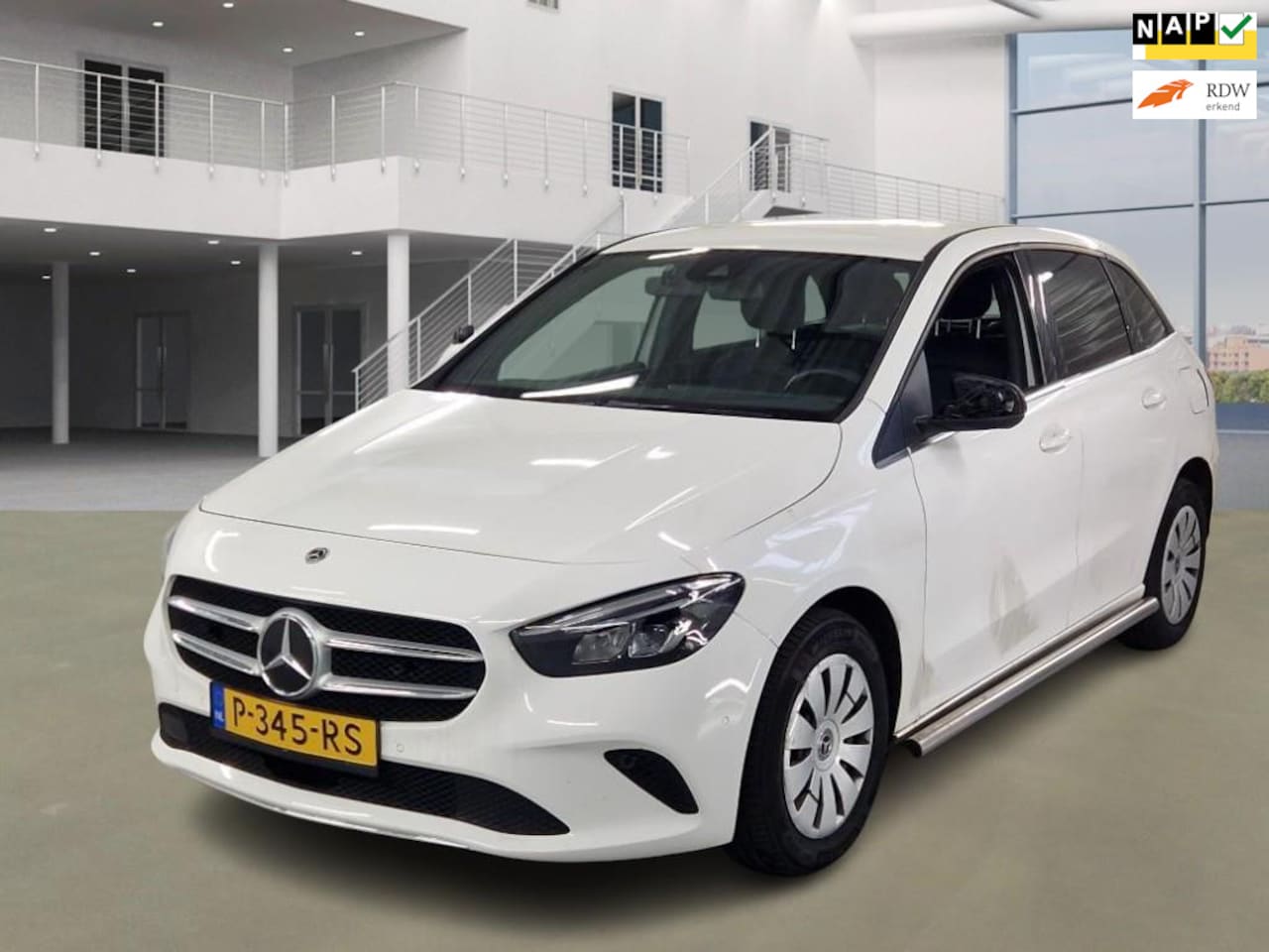 Mercedes-Benz B-klasse - 200 D 200d - AutoWereld.nl