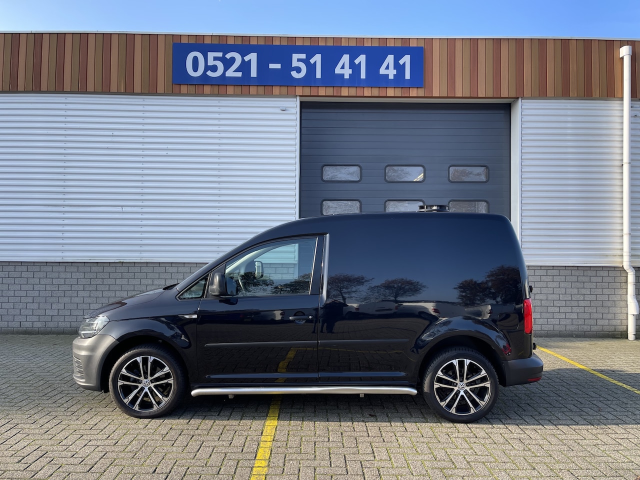 Volkswagen Caddy - 2.0 TDI L1H1 BMT Economy Business / vaste prijs rijklaar € 10.950 ex btw / lease vanaf € 2 - AutoWereld.nl